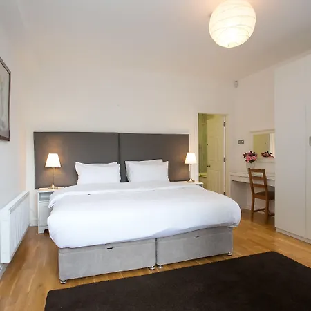 Georgian Square Appartement *
