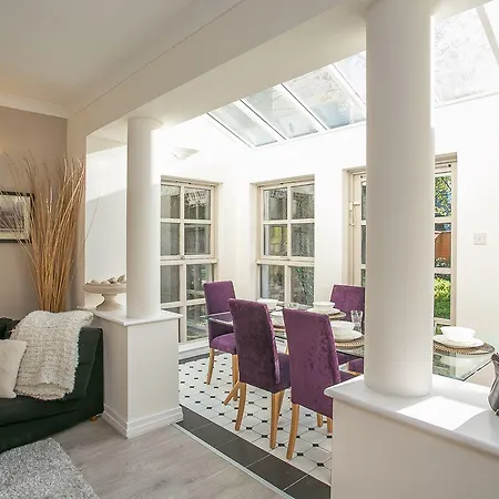 Georgian Square * Dublin