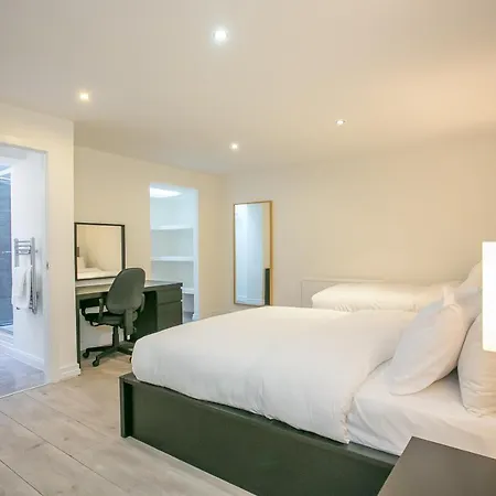 Georgian Square Appartement *