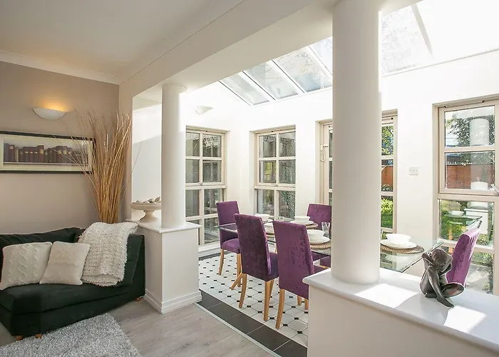 Georgian Square * Dublin