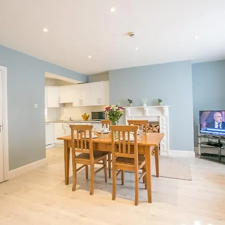 Апартаменты Georgian Square *